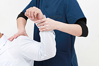 肩筋肉を動かす